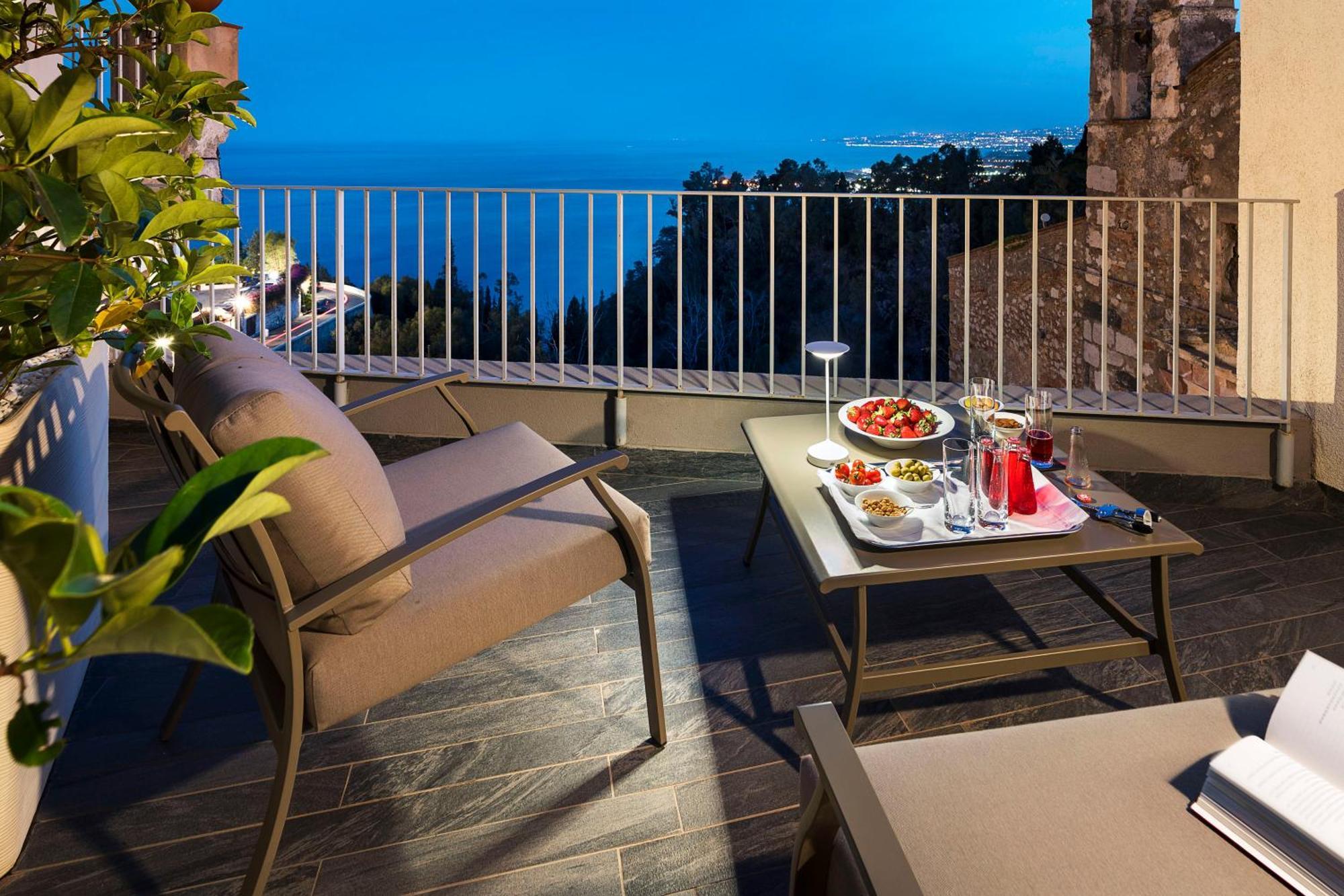 Belduomo Hotel Taormina Exterior photo